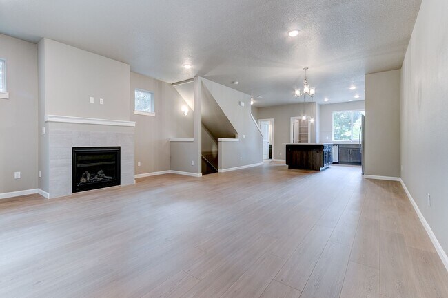 Building Photo - New Construction Great Location Book your tour today!!!