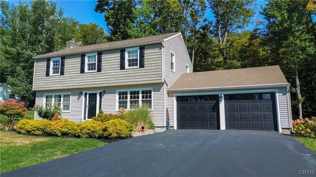 Primary Photo - 916 Westwood Dr