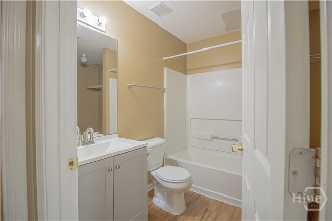 Building Photo - 26 Stalwick Drive