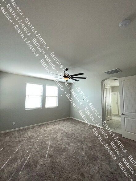 Building Photo - 16215 W Camino de Oro