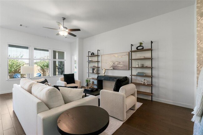 Building Photo - 2021 Josiah Cv