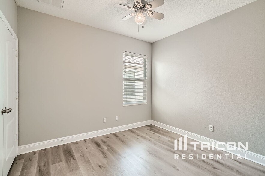 Building Photo - 7982 Camden Woods Dr