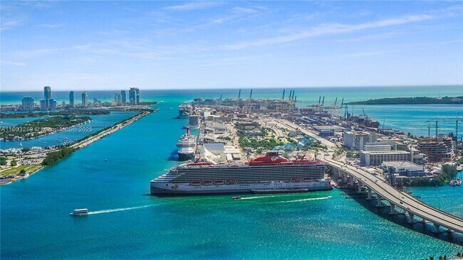 Building Photo - 1100 Biscayne Blvd