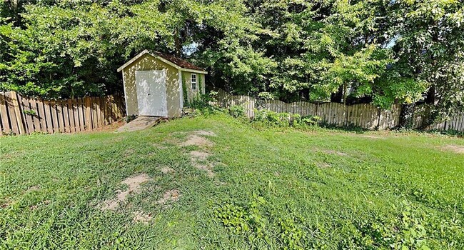 Building Photo - 2871 Wynford Dr