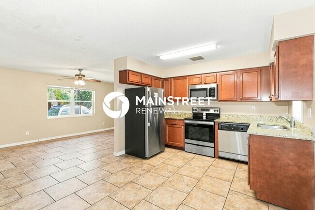 Building Photo - 3 Bedroom Pet-Friendly Home in Holiday, FL with Main Street Renewal