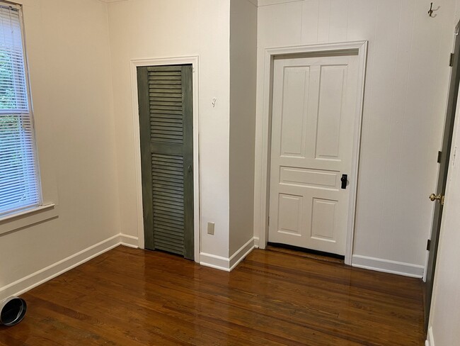 Front bedroom toward rear bedroom. - 7051 Greenville Hwy