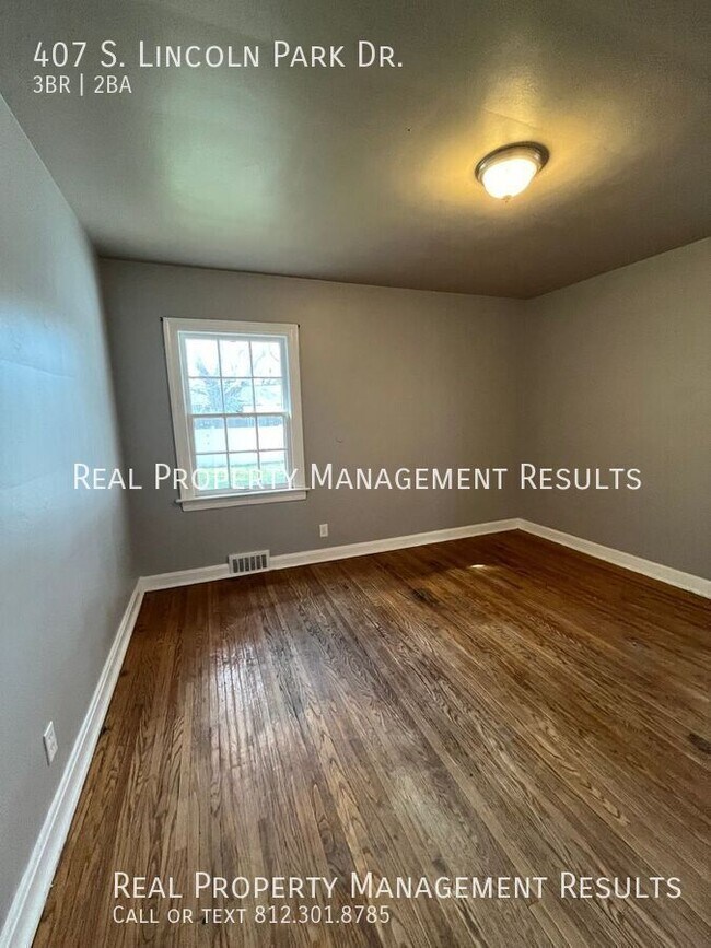 Building Photo - 407 S Lincoln Park Dr