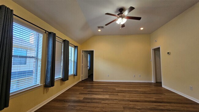 Building Photo - 5407 Moon Indigo Ln