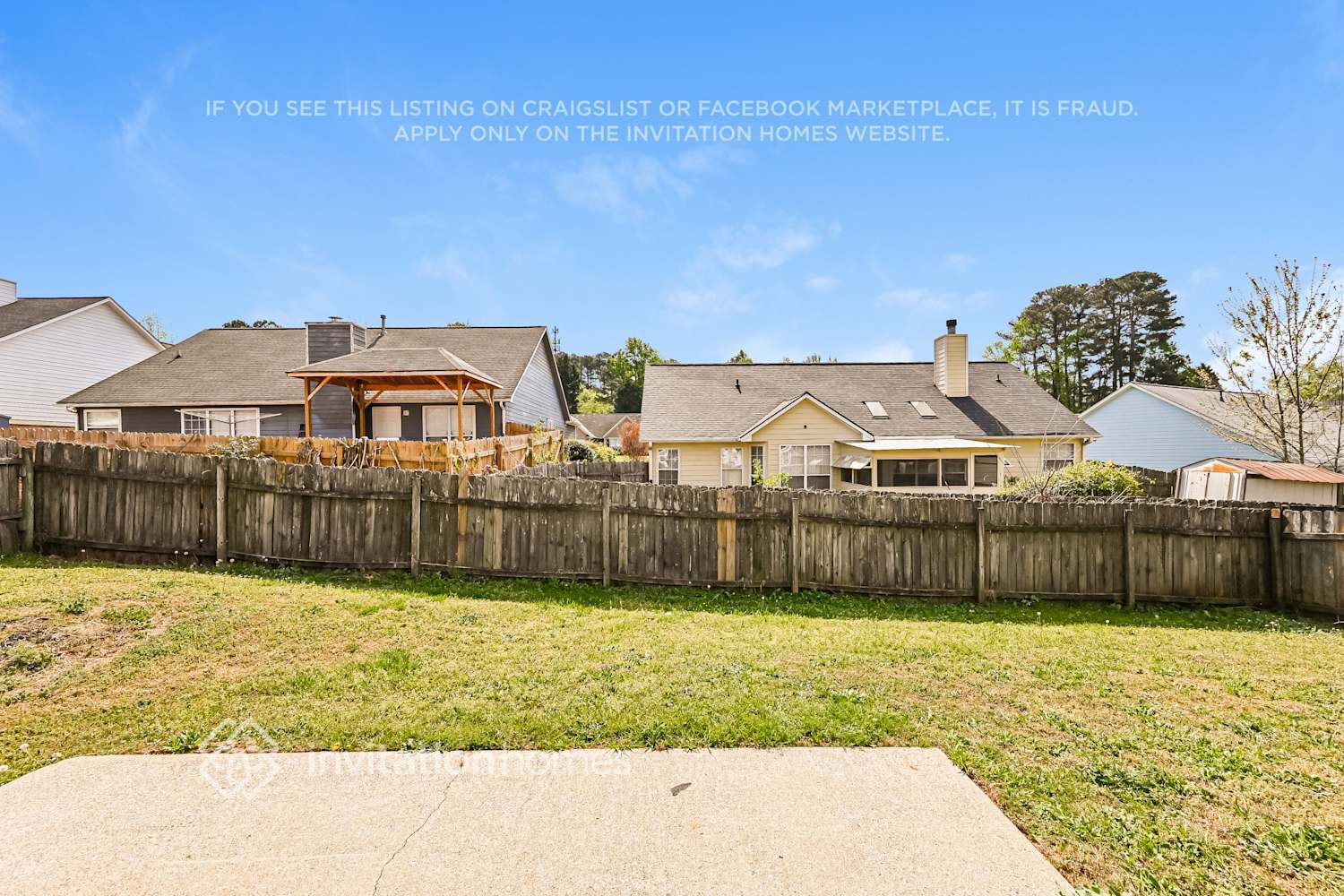 Building Photo - 705 Avalon Forest Dr NW