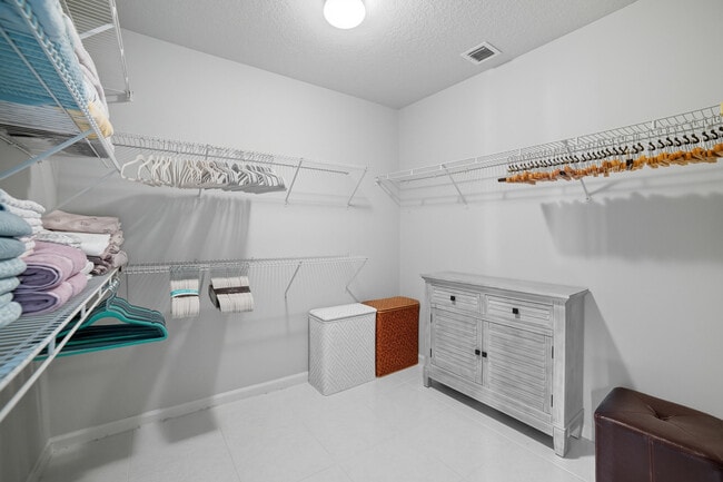 Building Photo - 12573 Coral Lakes Dr