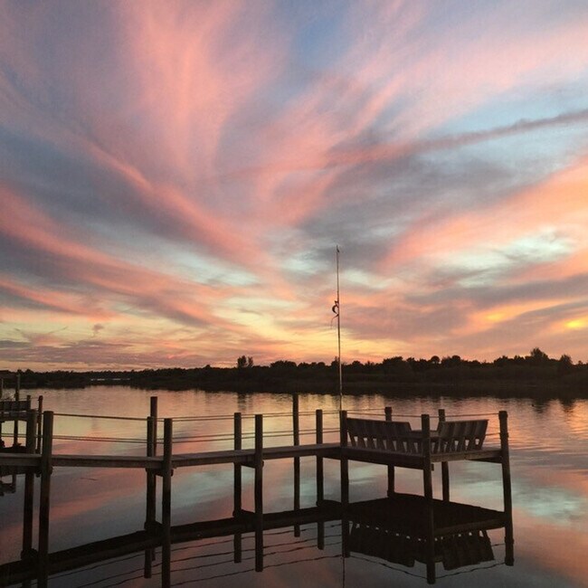 Building Photo - 34 Morning Star Ave