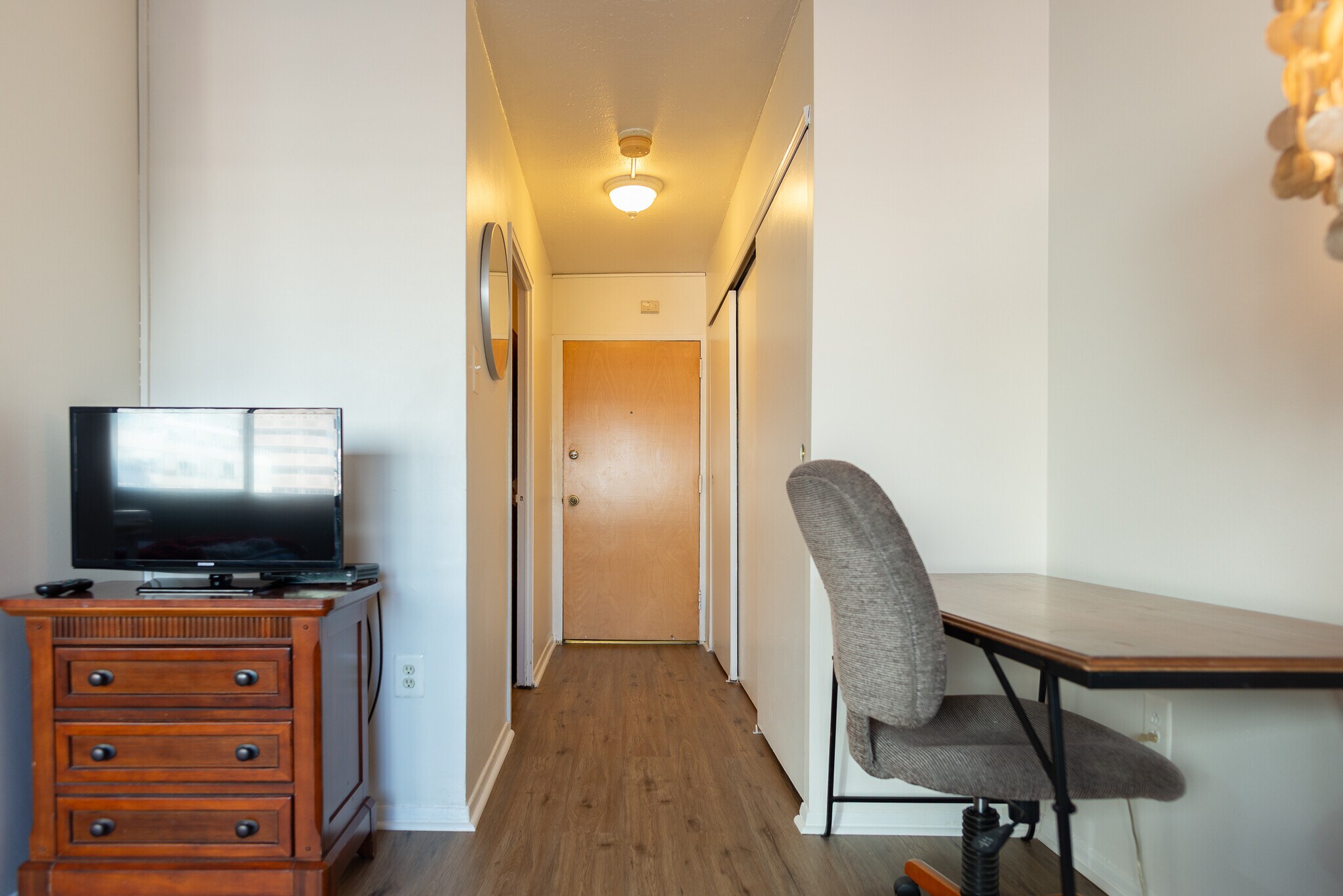 Building Photo - 2101 Chestnut St