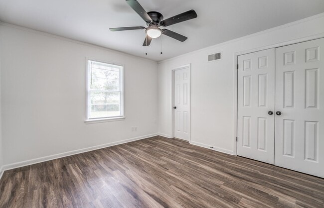 Building Photo - Bright, Comfortable 3BR/2BA Home in East Memphis — 1,400 Sq Ft!