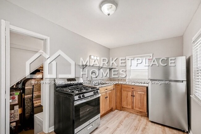 Building Photo - 8212 Timken Ave