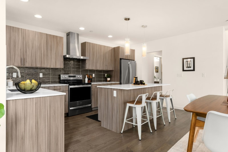 Building Photo - 12672 60th Ave S