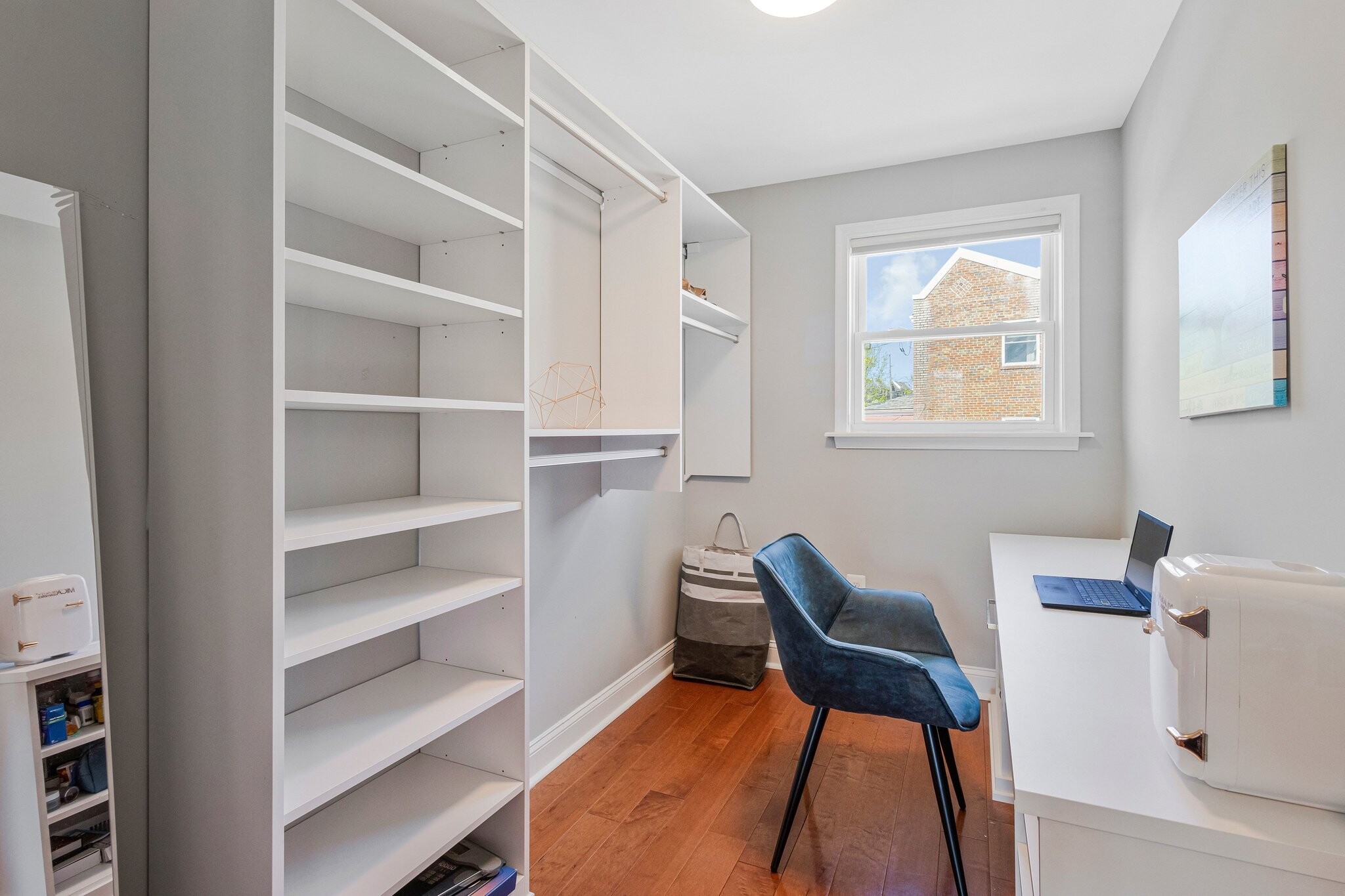 Building Photo - 1328 Downing St NE