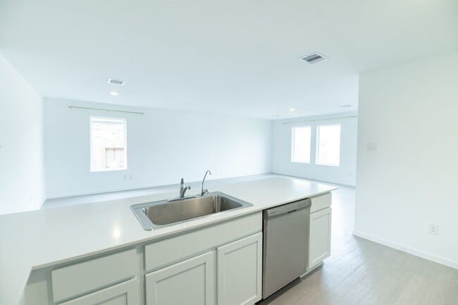 Building Photo - 18663 Scopello Dr