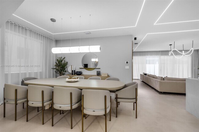 Building Photo - 7533 NW 98th Ct