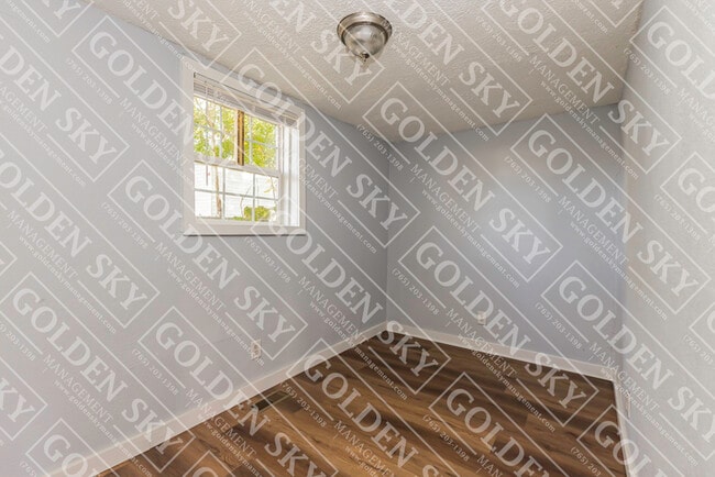 Building Photo - 1212 S Franklin St