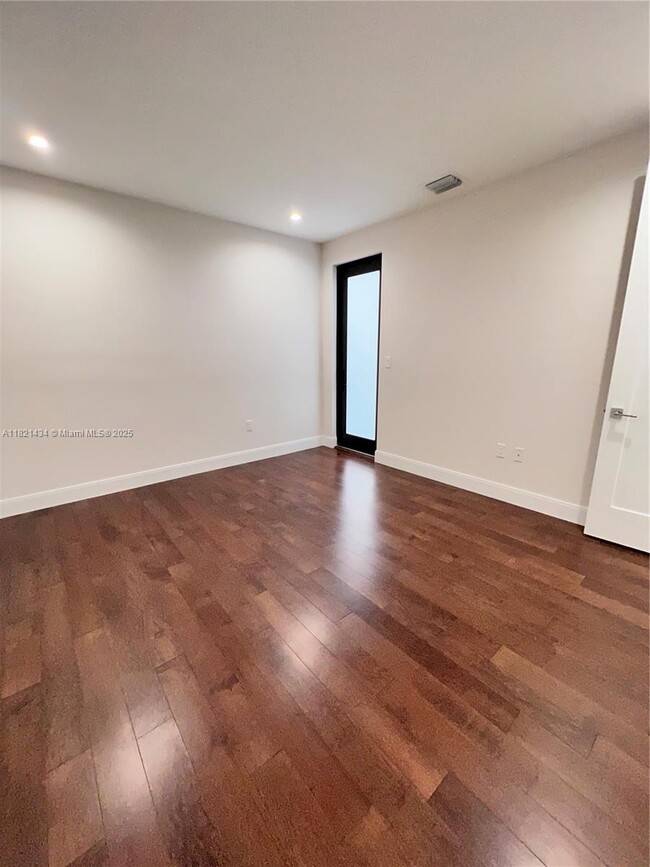 Building Photo - 8251 NW 47th Terrace