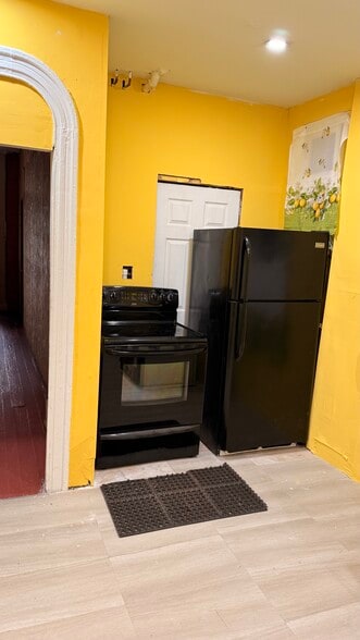 Building Photo - 2432 N 17th St