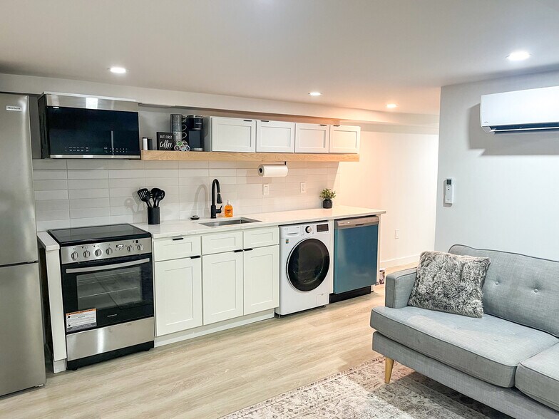 Building Photo - 4725 4th St NW