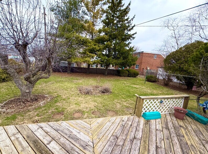 Building Photo - 12237 Champaign Ave