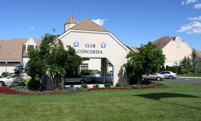 Building Photo - 8C Benjamin Franklin Dr