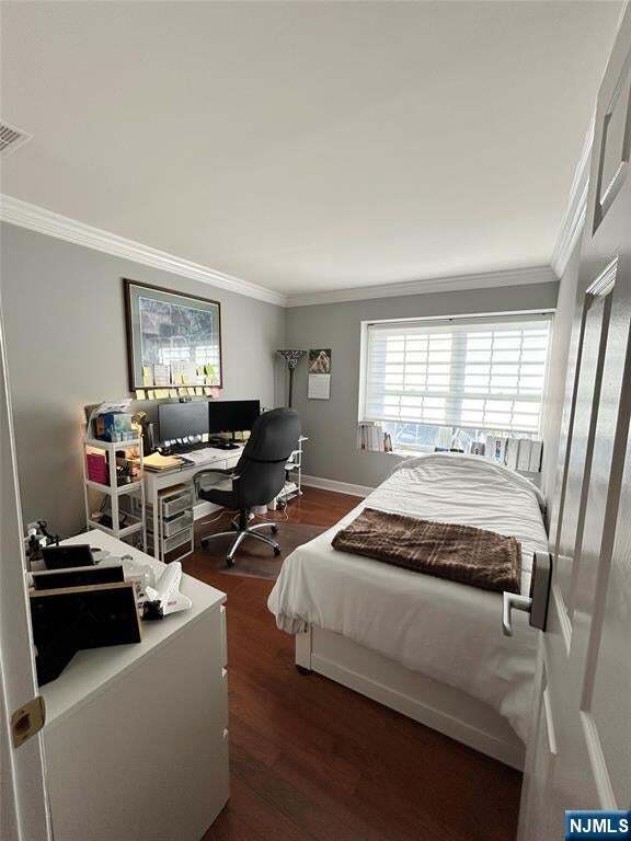 Building Photo - 517 Windsor Dr