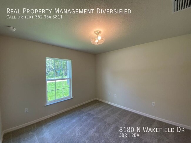 Building Photo - 8180 N Wakefield Dr