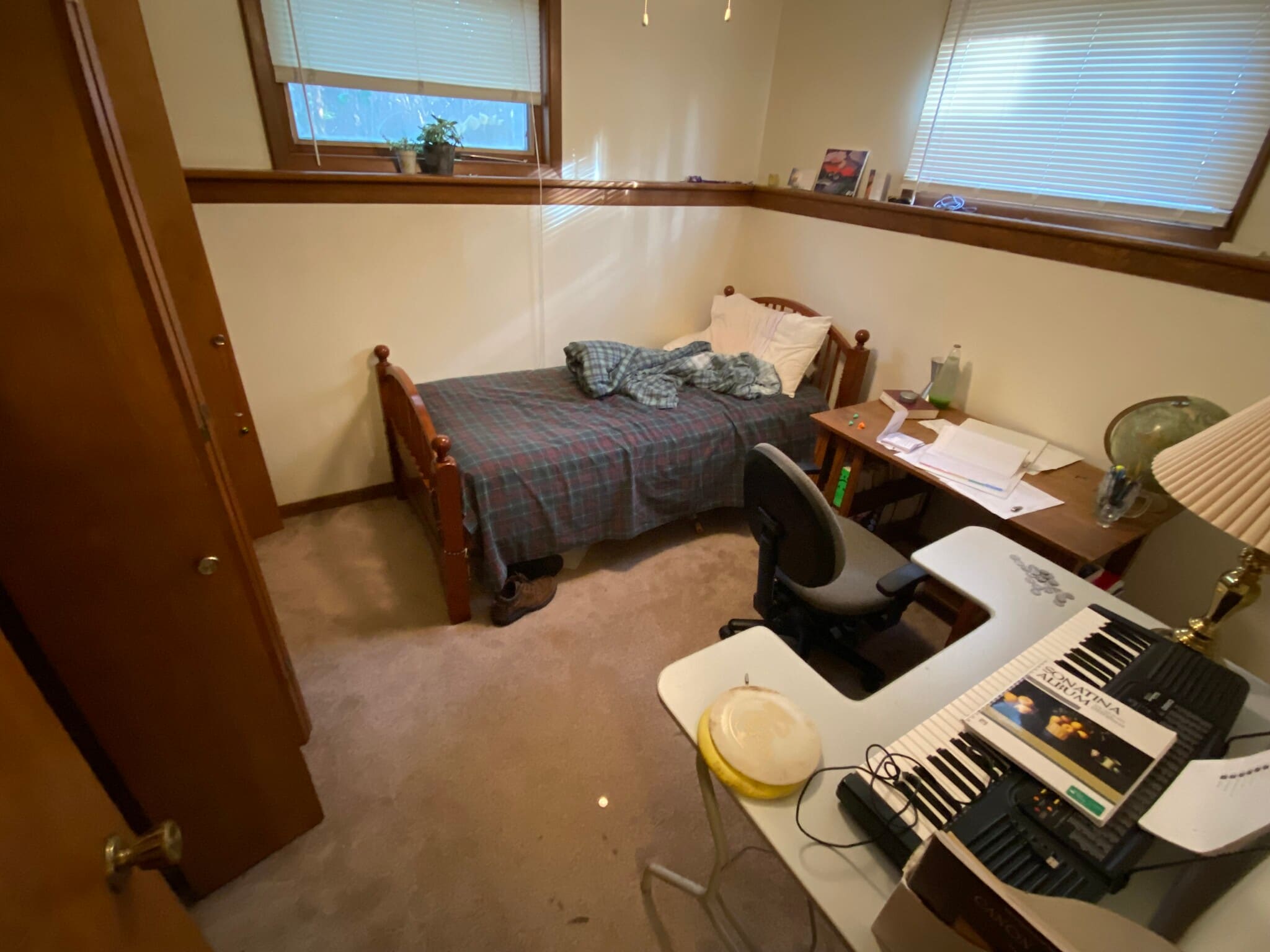 Building Photo - 1832 Claflin Rd