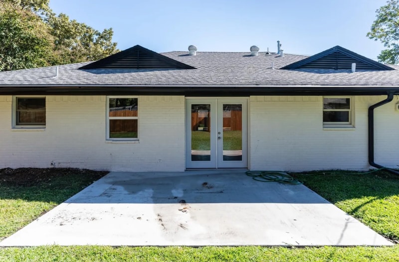 Building Photo - 9225 Plano Rd