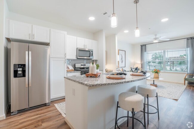 Building Photo - Balanced Living with Resort-Style Perks!