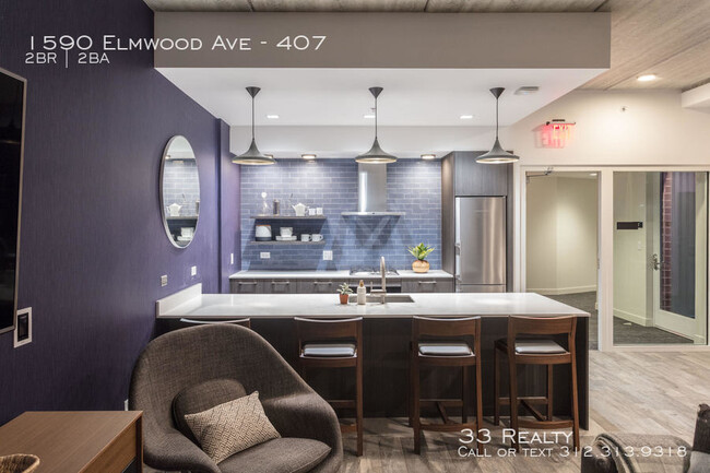 Building Photo - Centrum Evanston - Luxury 2 Bedroom 2 Bath