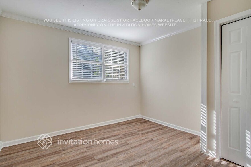 Building Photo - 4424 Malibu Dr