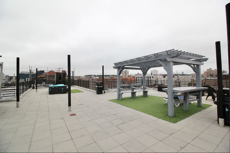 Building Photo - 186 Lenox Rd