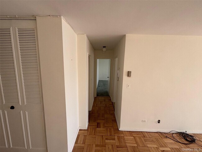 Building Photo - 17-85-85 215th St