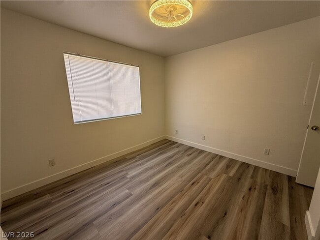 Building Photo - 2980 Juniper Hills Blvd