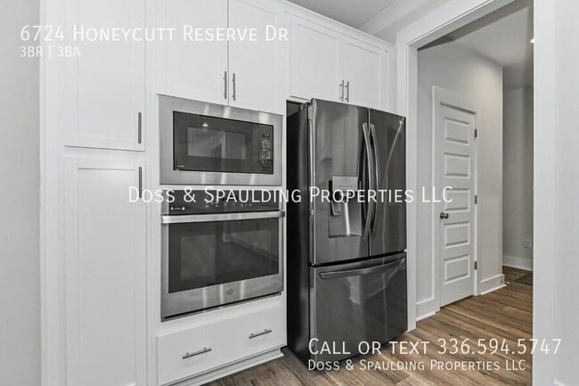 Building Photo - 6724 Honeycutt Reserve Dr