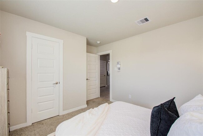 Building Photo - 29414 Emilys Rock Ln