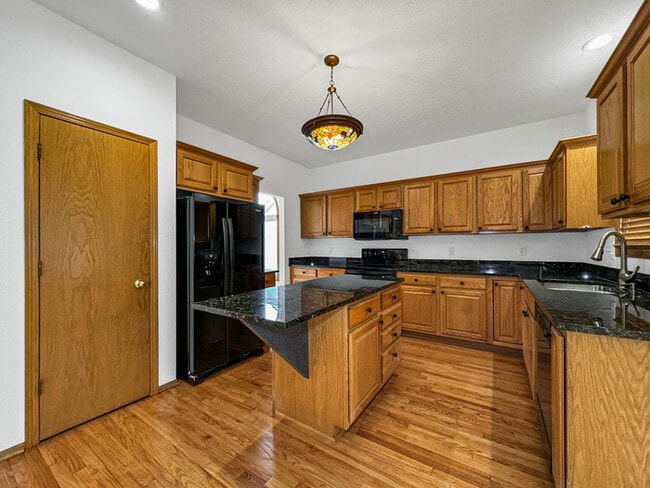 Building Photo - 3510 Rose Ave