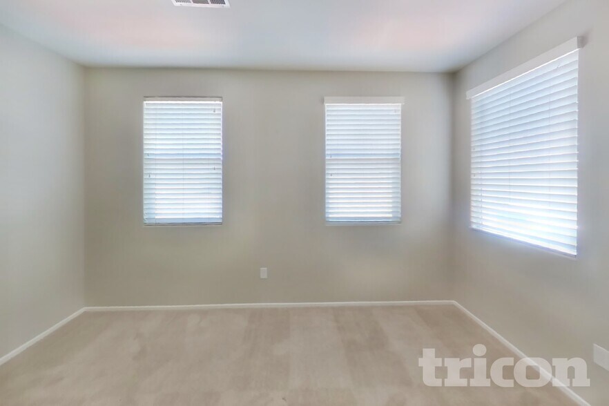 Building Photo - 3657 Karissa Heights Pl