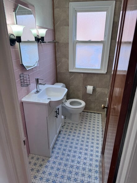 Bathroom - 2630 Grove Ave