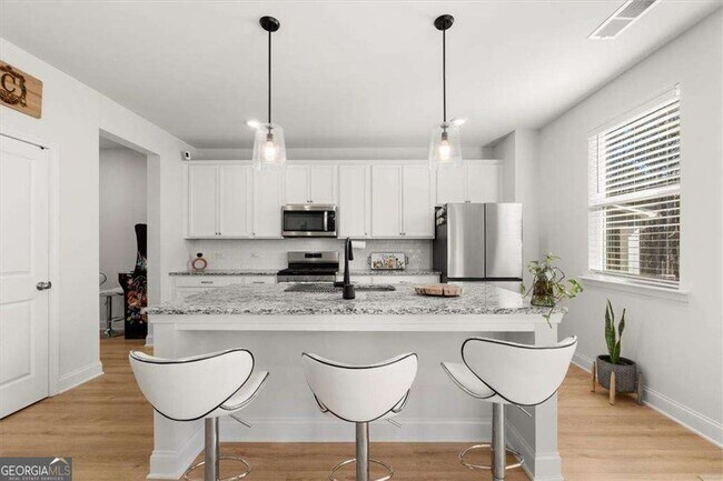 Building Photo - 29 Dew Drop Ln