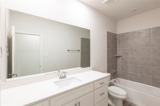 Building Photo - 1208 Renato Dr
