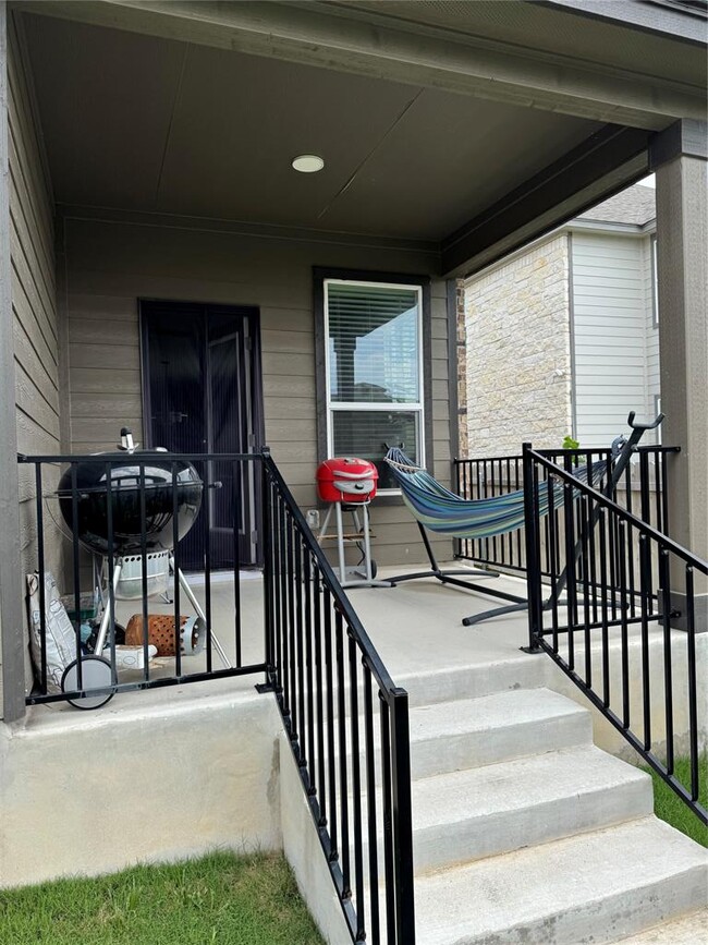 Building Photo - 3653 Carinaro Lp