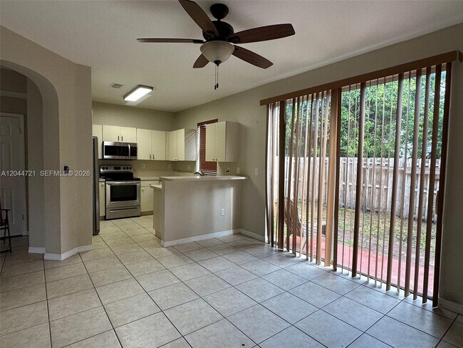 Building Photo - 13741 SW 274th Terrace