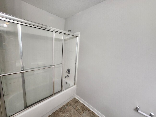 Building Photo - 20718 Blanton Brook Dr