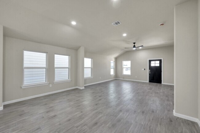 Building Photo - 106 Harbor Ct