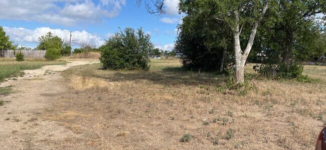 Building Photo - 4405 Reese Creek Rd